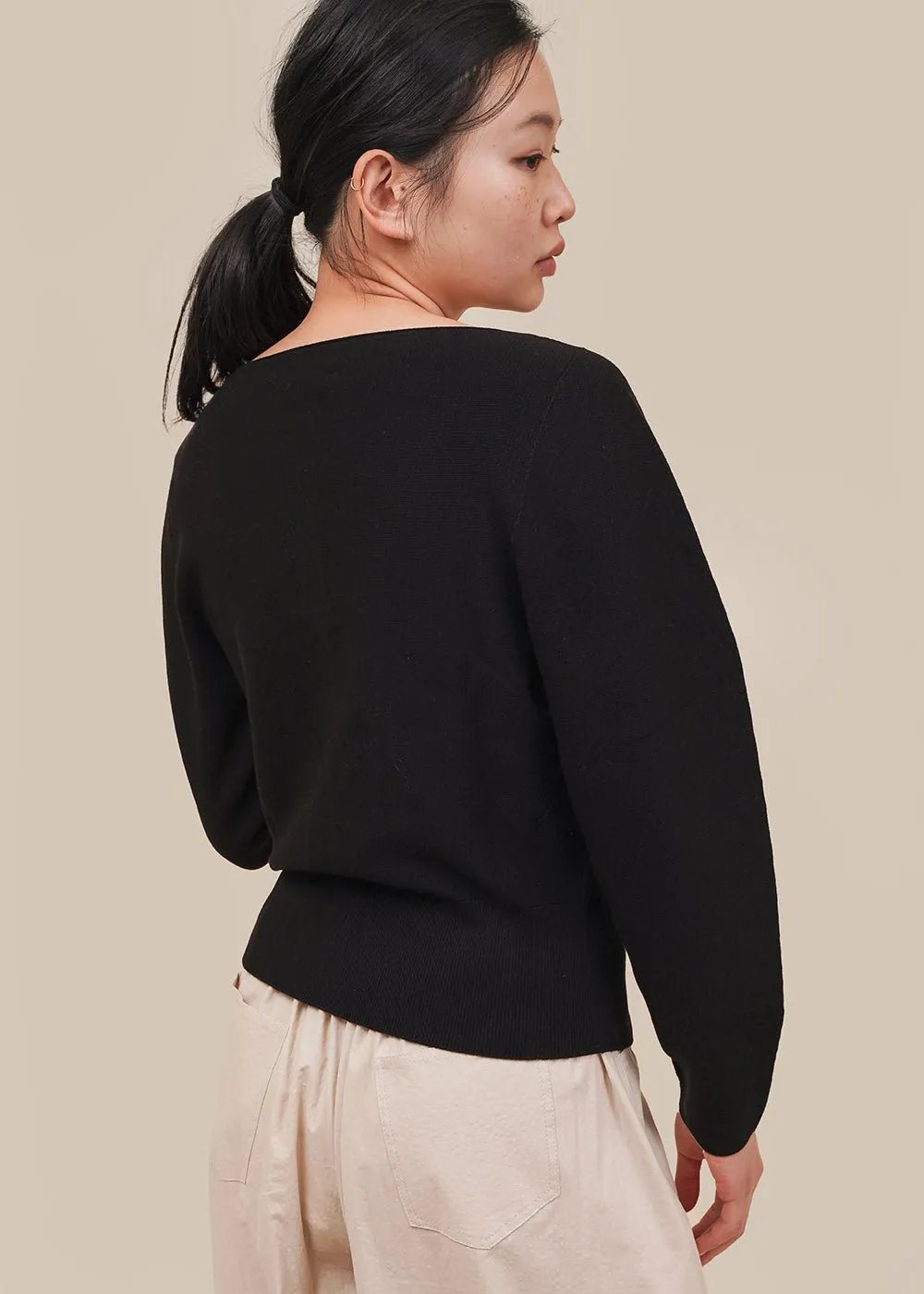 Black Whole Garment Rounded Cardigan