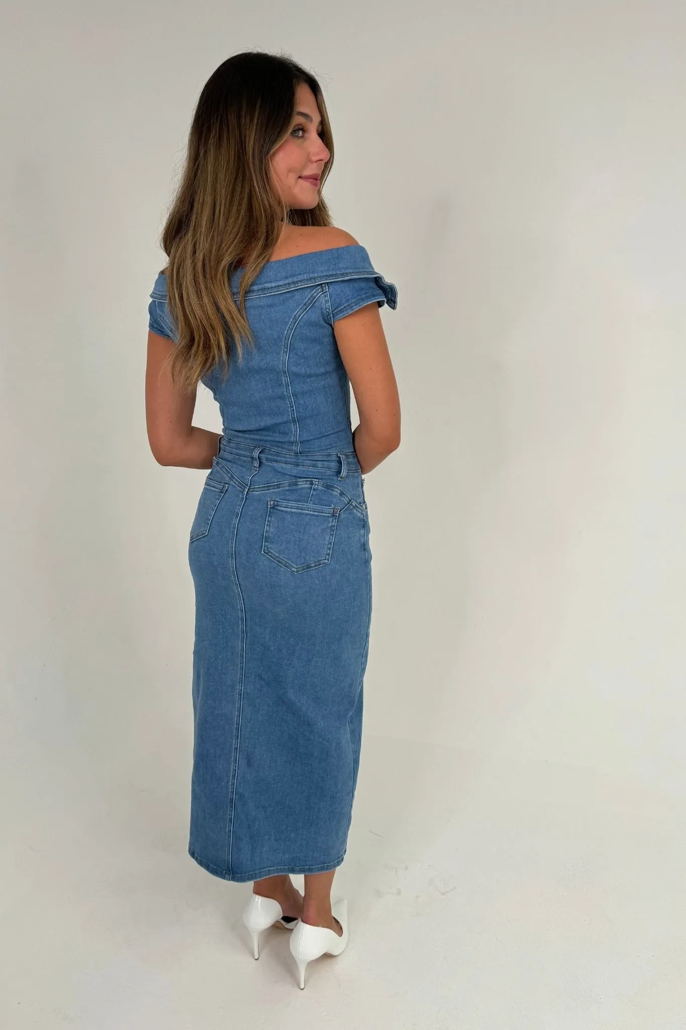 Danni Denim Midi Dress In Light Wash