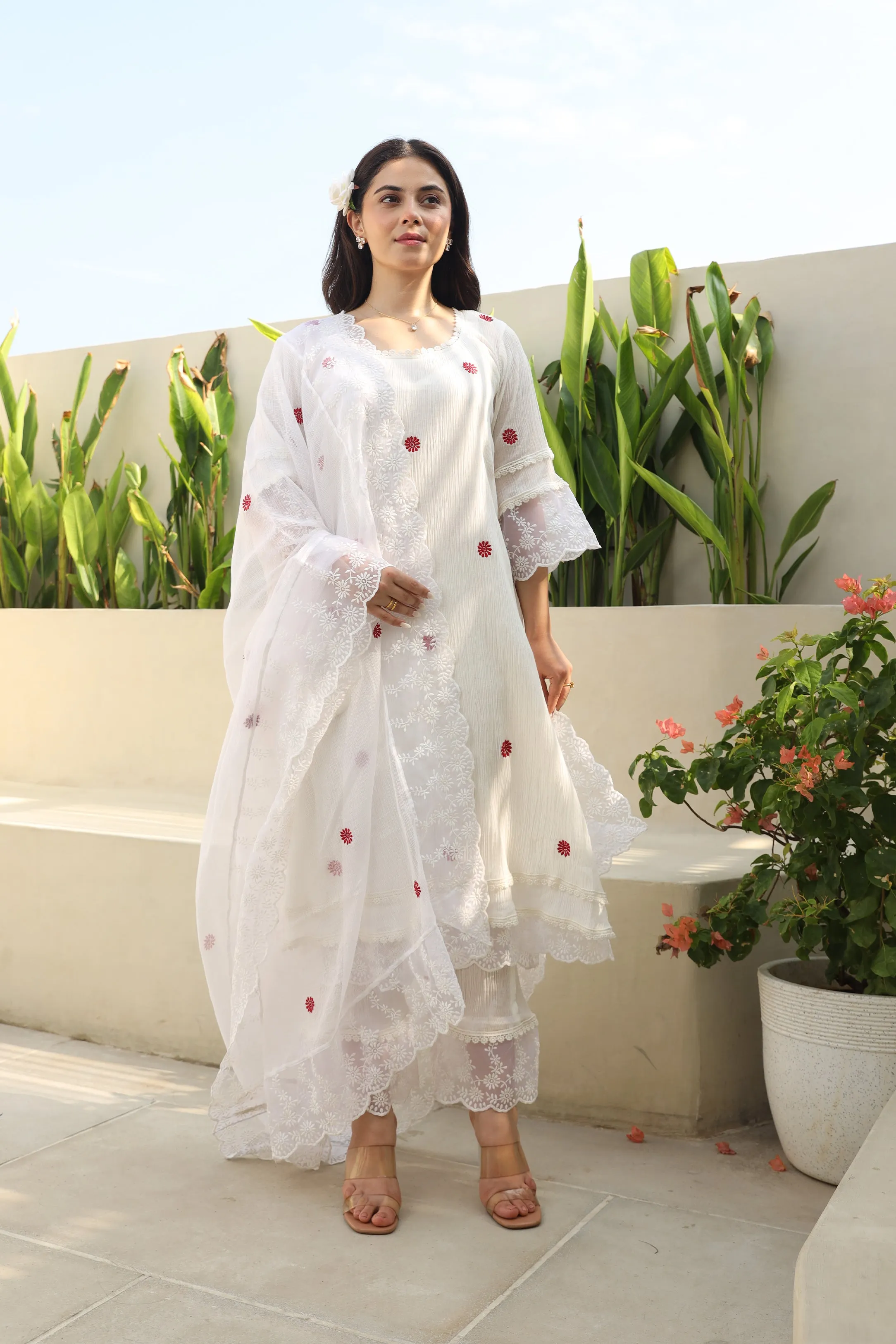 Floral Elegance White Cotton Gauze Kurta Set with Kota Doriya Dupatta