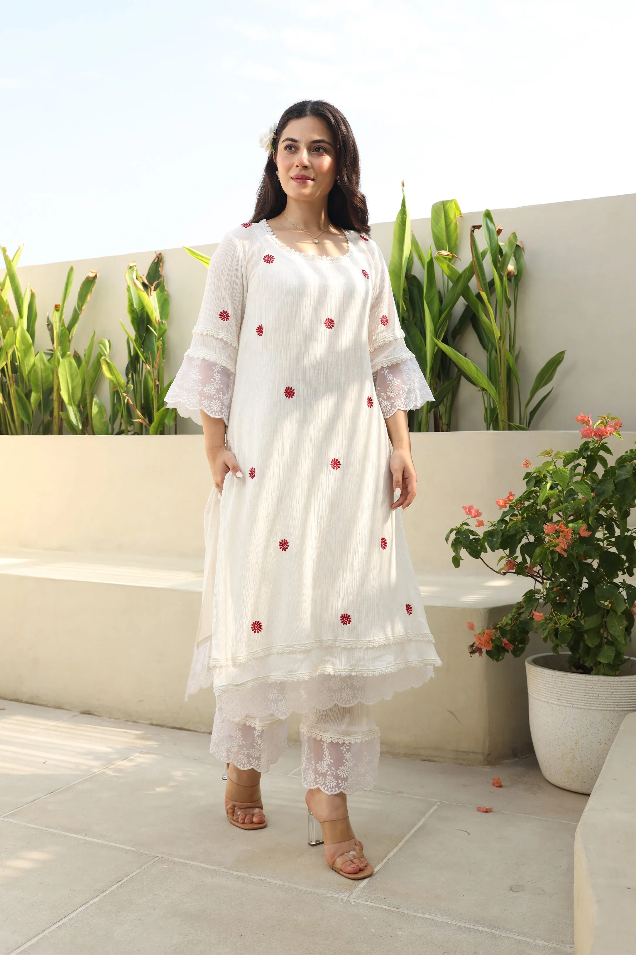 Floral Elegance White Cotton Gauze Kurta Set with Kota Doriya Dupatta