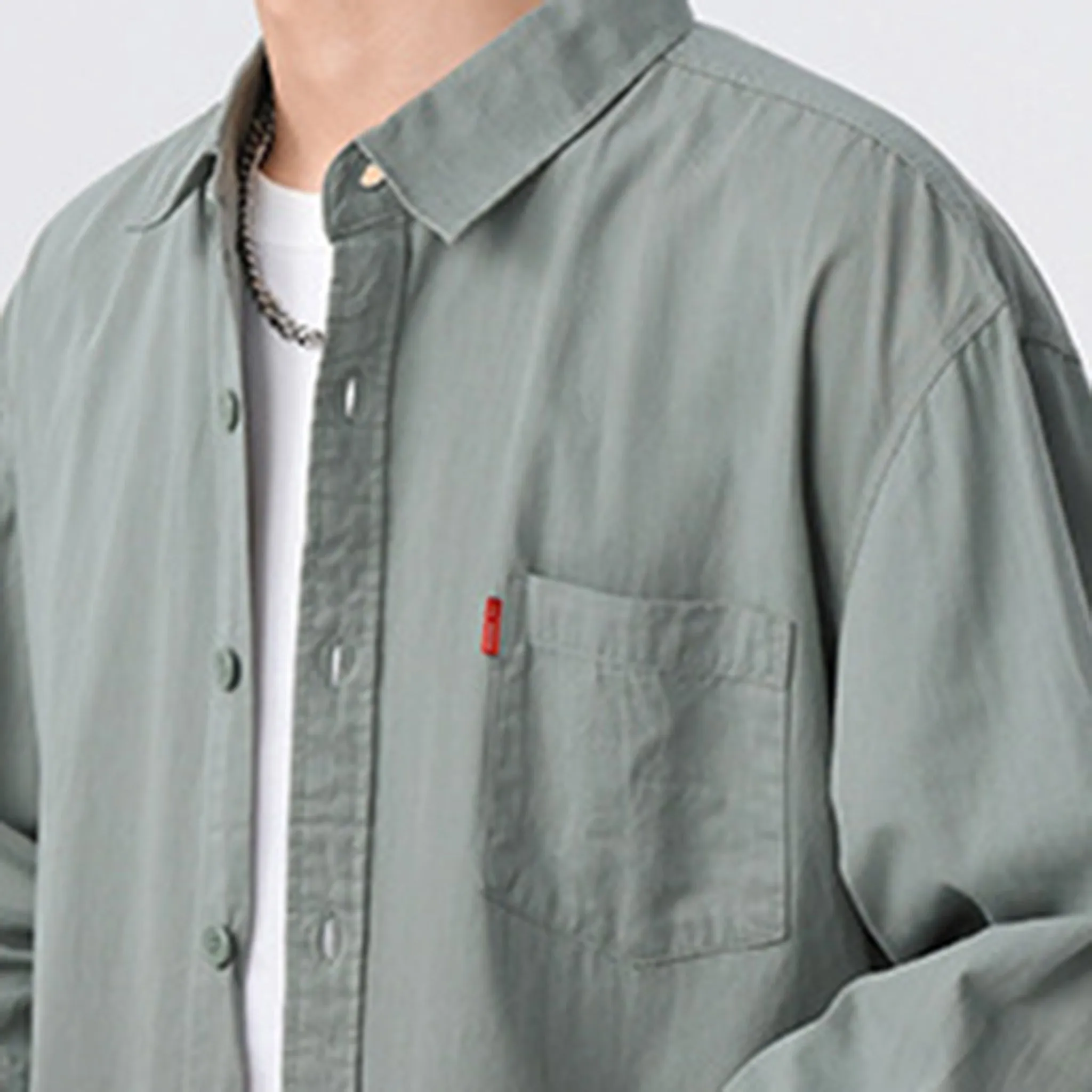 Green korean-style relaxed shirt with three-fourth sleeve