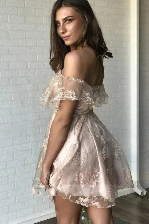 Sexy Off the Shoulder Lace Appliques Homecoming Dresses Short Prom Dresses