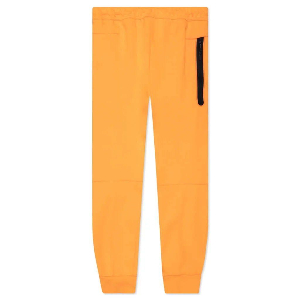 Sportswear Tech Fleece Joggers - Kumquat/Sanddrift