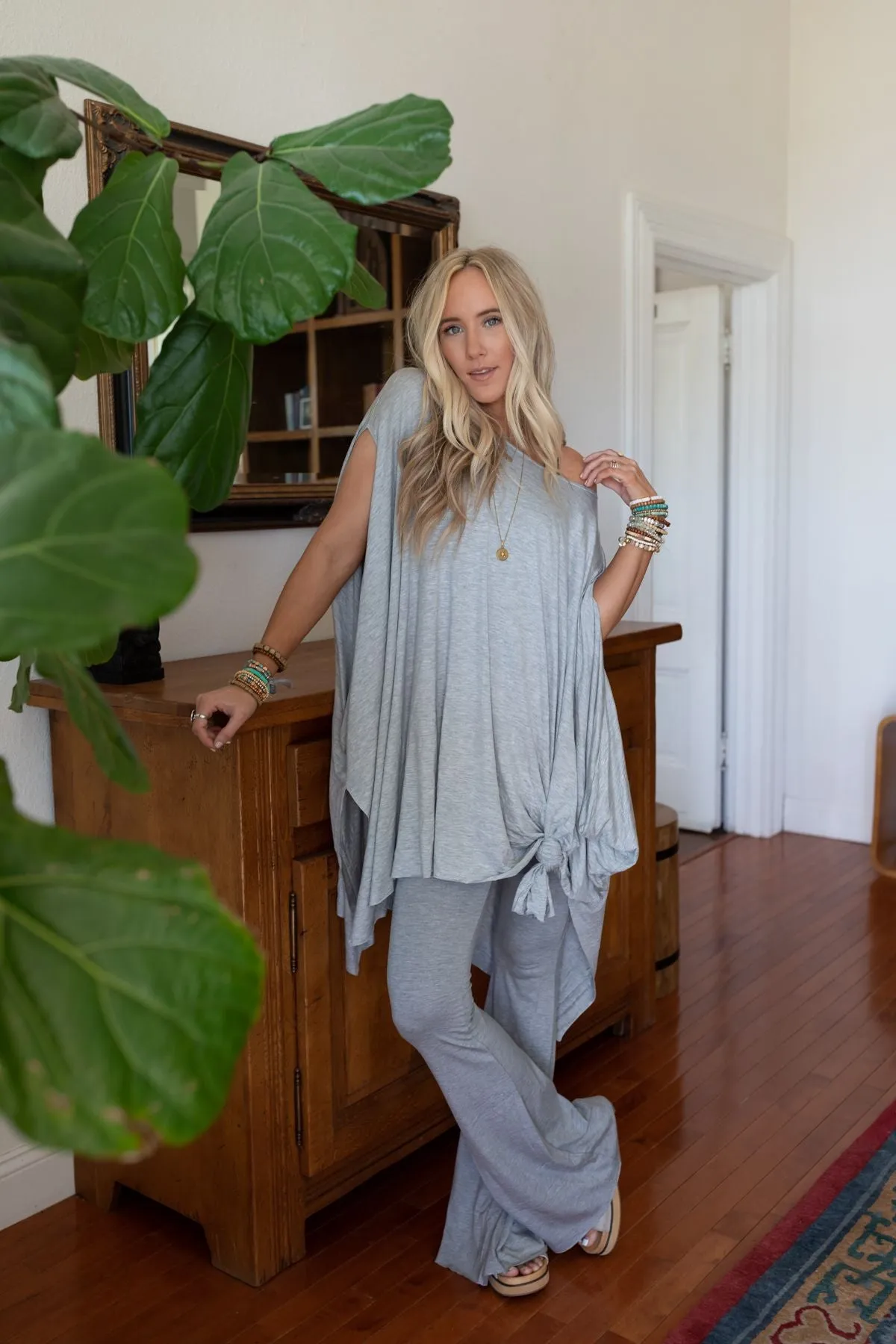 Wren Tunic and Cher Flare Set - Heather Gray